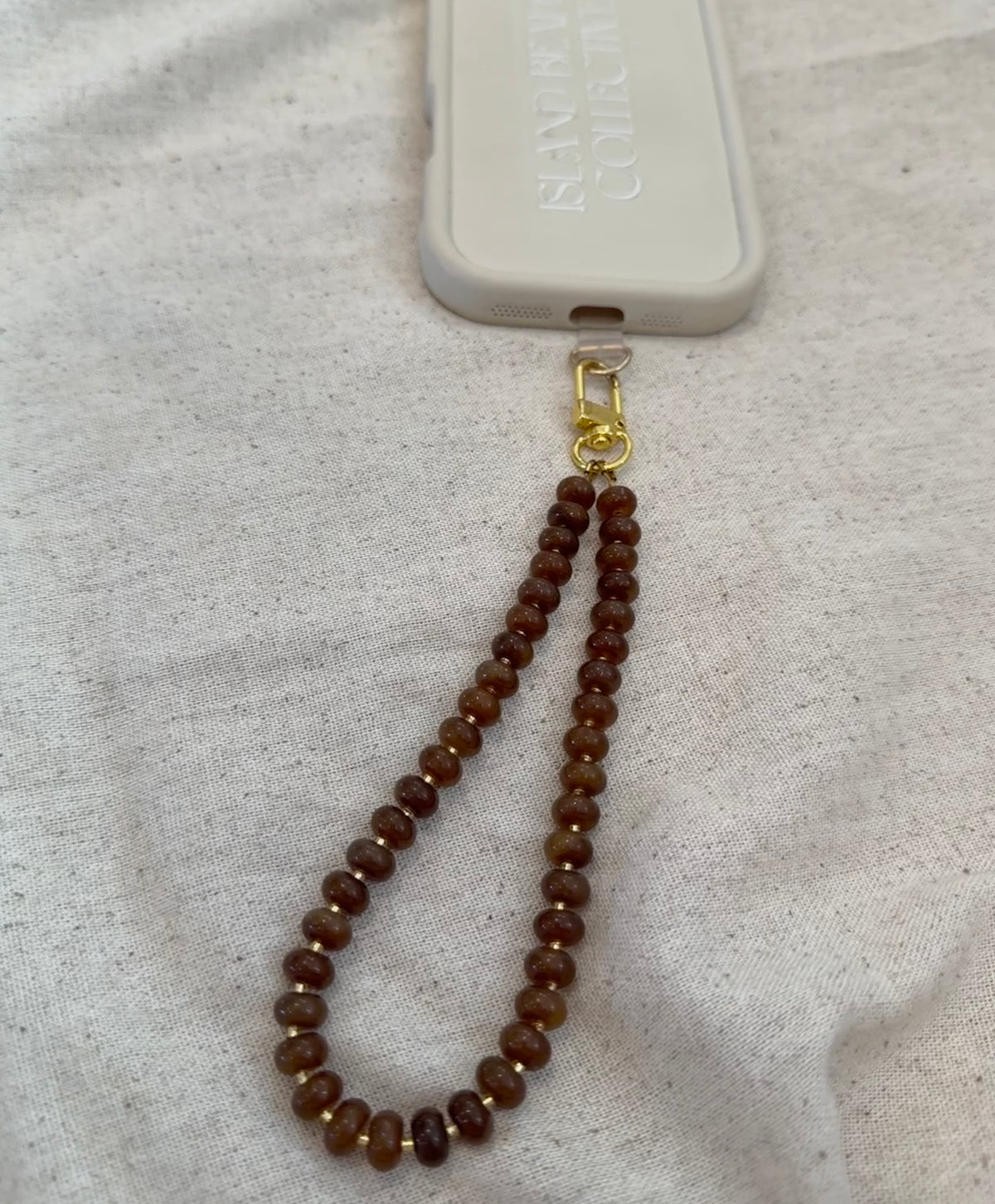 beaded phone charm (brown sugar)