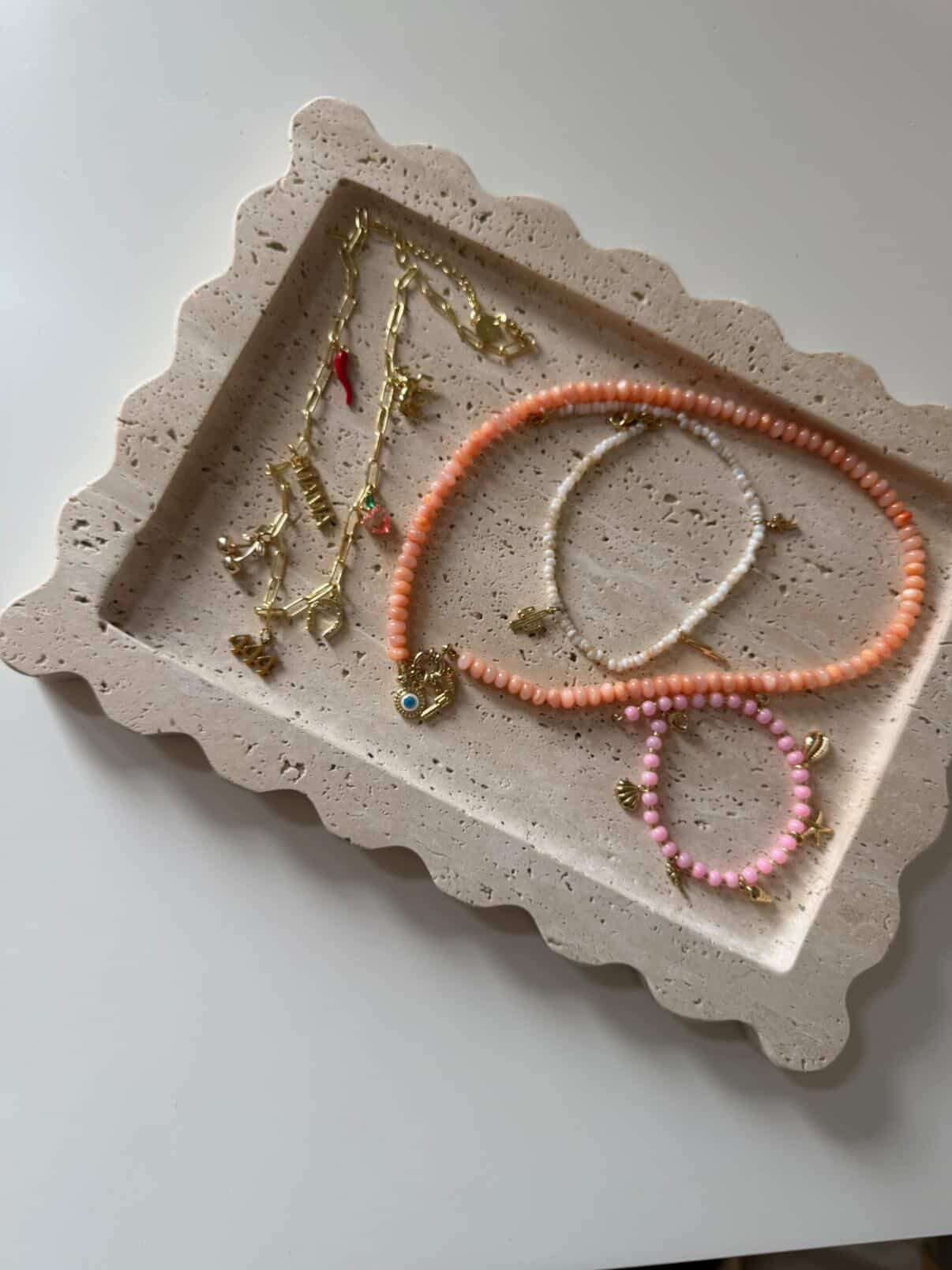 beachside beaded bracelet (frosé)