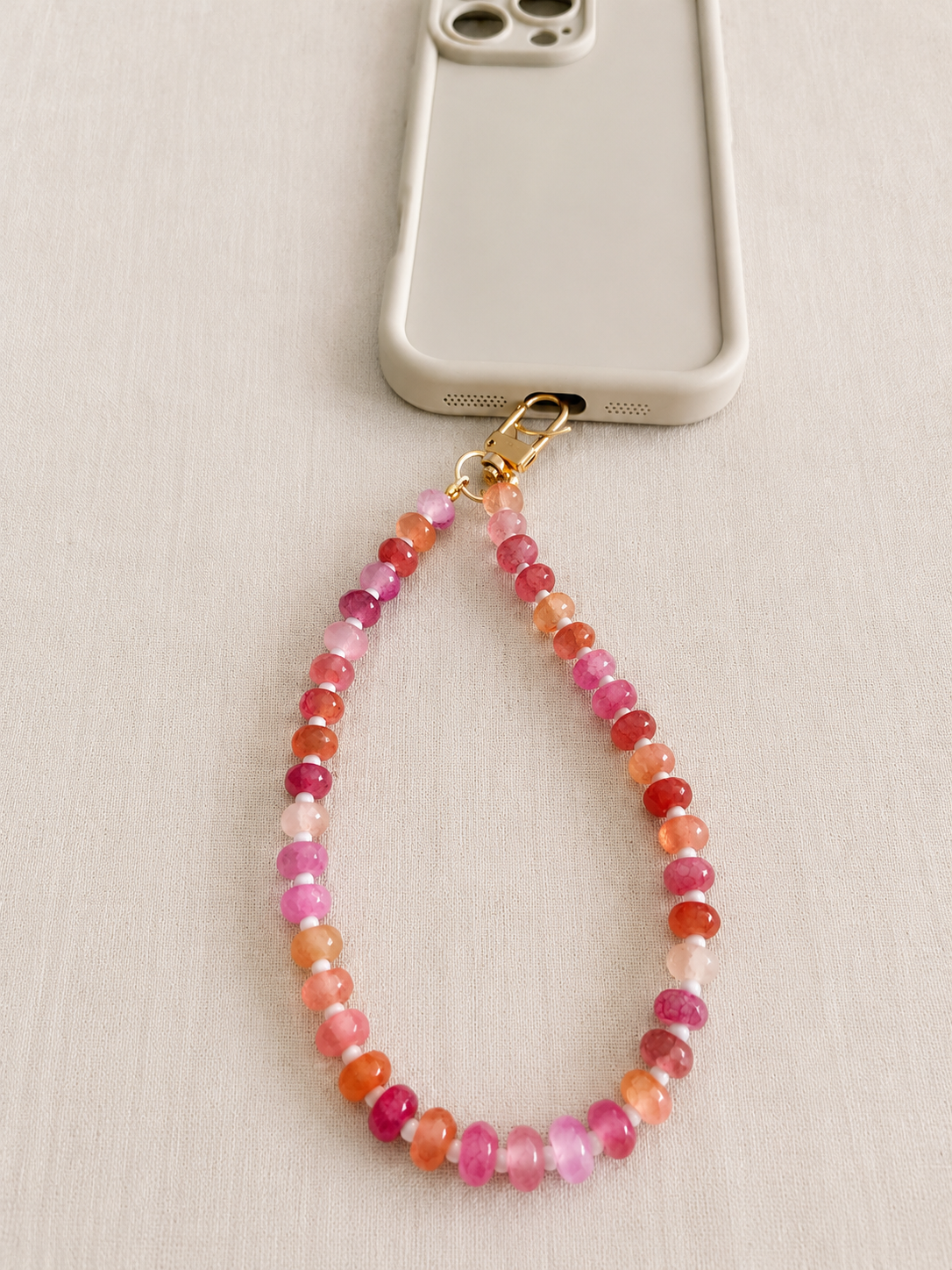beaded phone charm (peach bellini)
