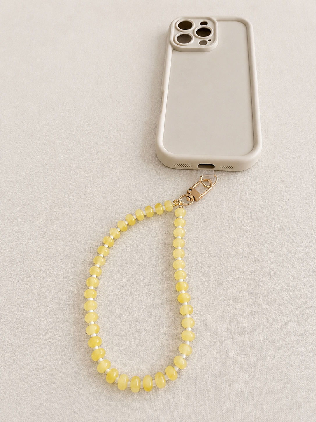 beaded phone charm (lemon drop)