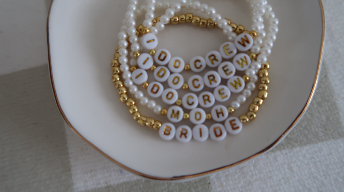the bridal party beaded bracelet set