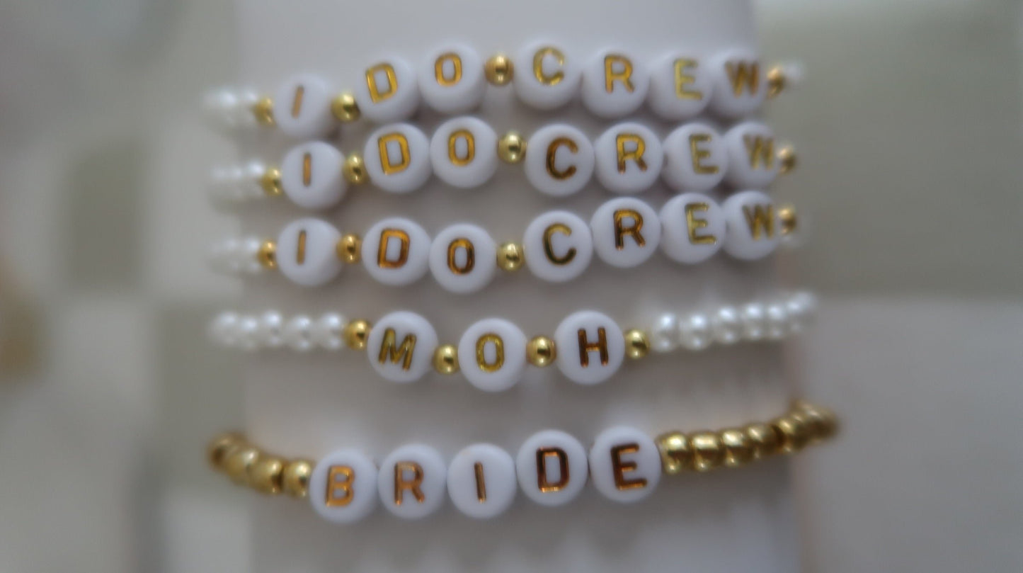 the bridal party beaded bracelet set