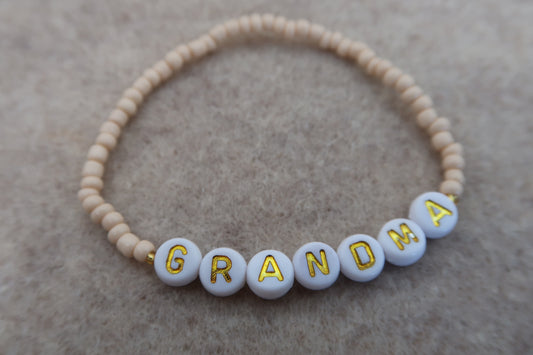 grandma bracelet in cream