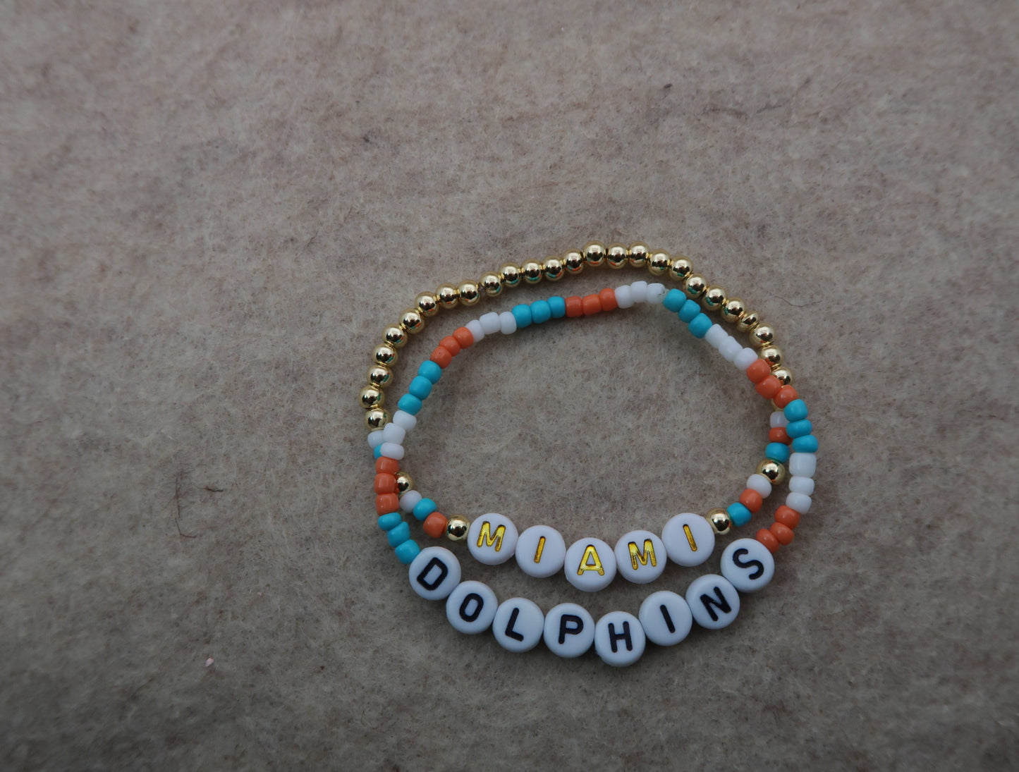 the nfl beaded bracelet (gold)