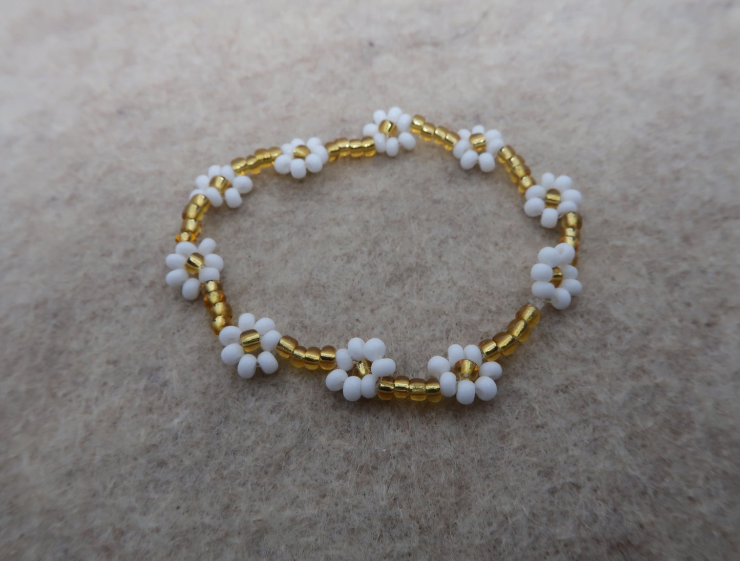 the golden daisy bracelet