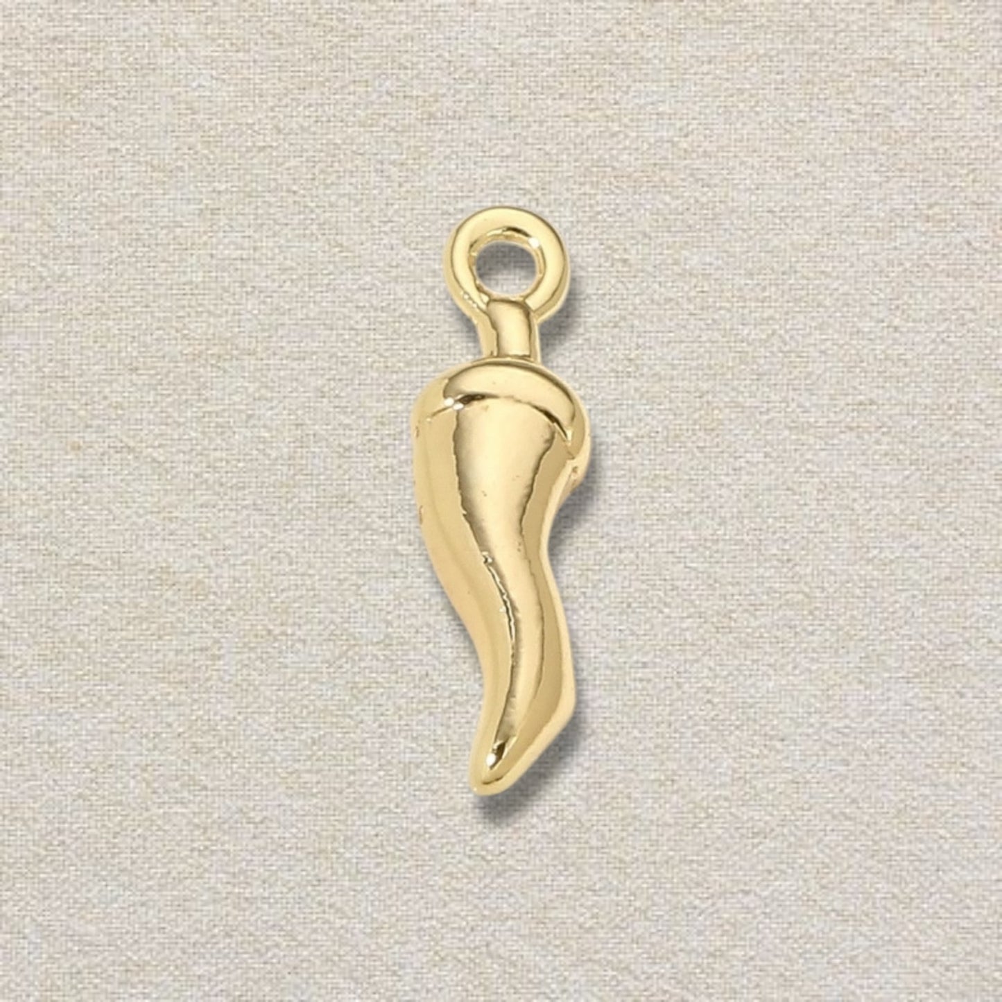 gold chilli charm