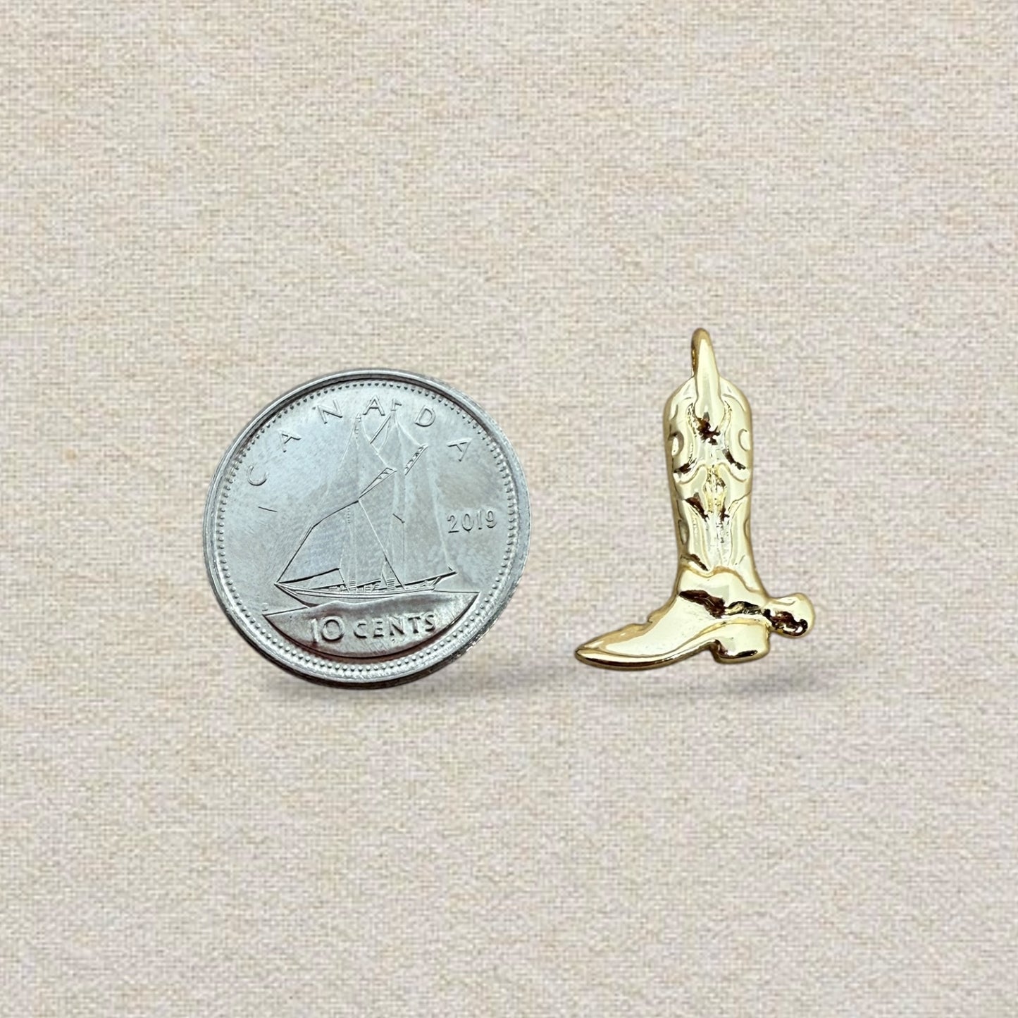 gold cowboy boot charm (3D)