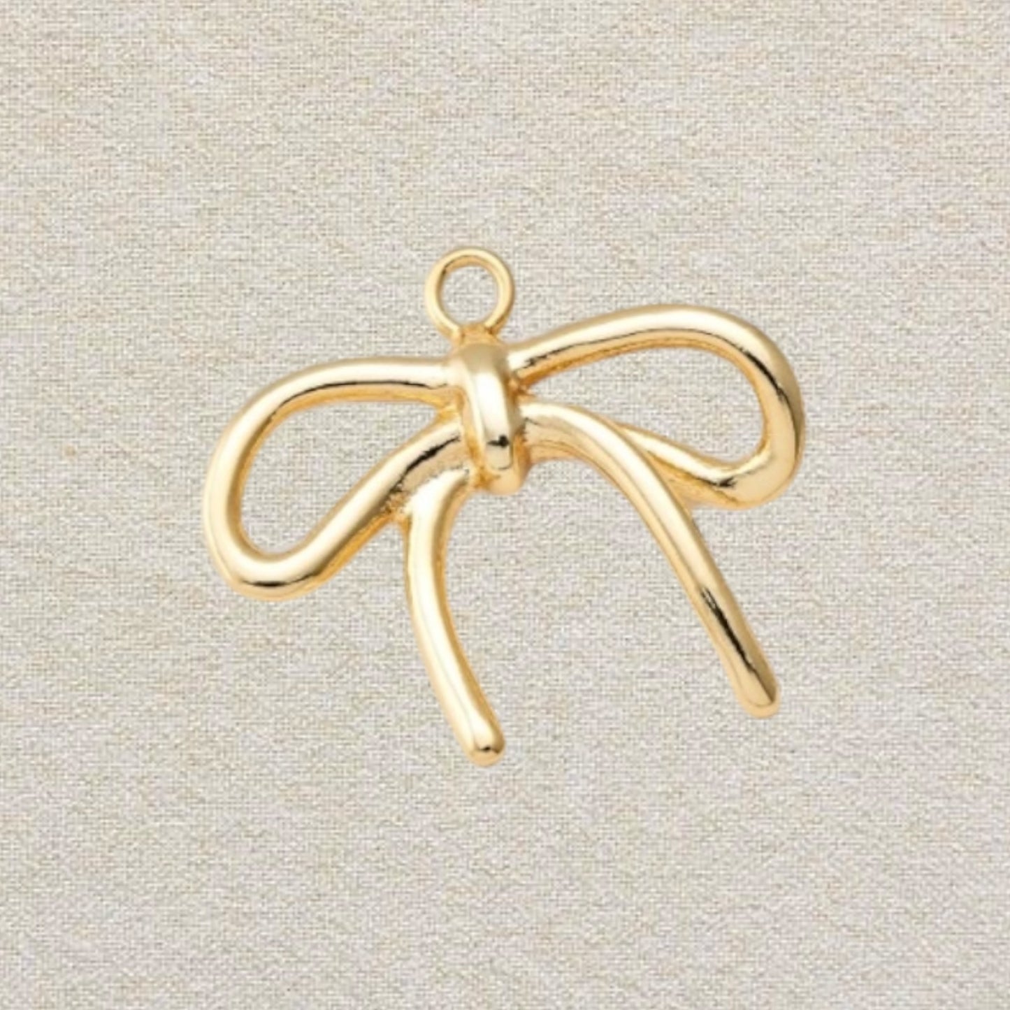 gold bow charm (1)