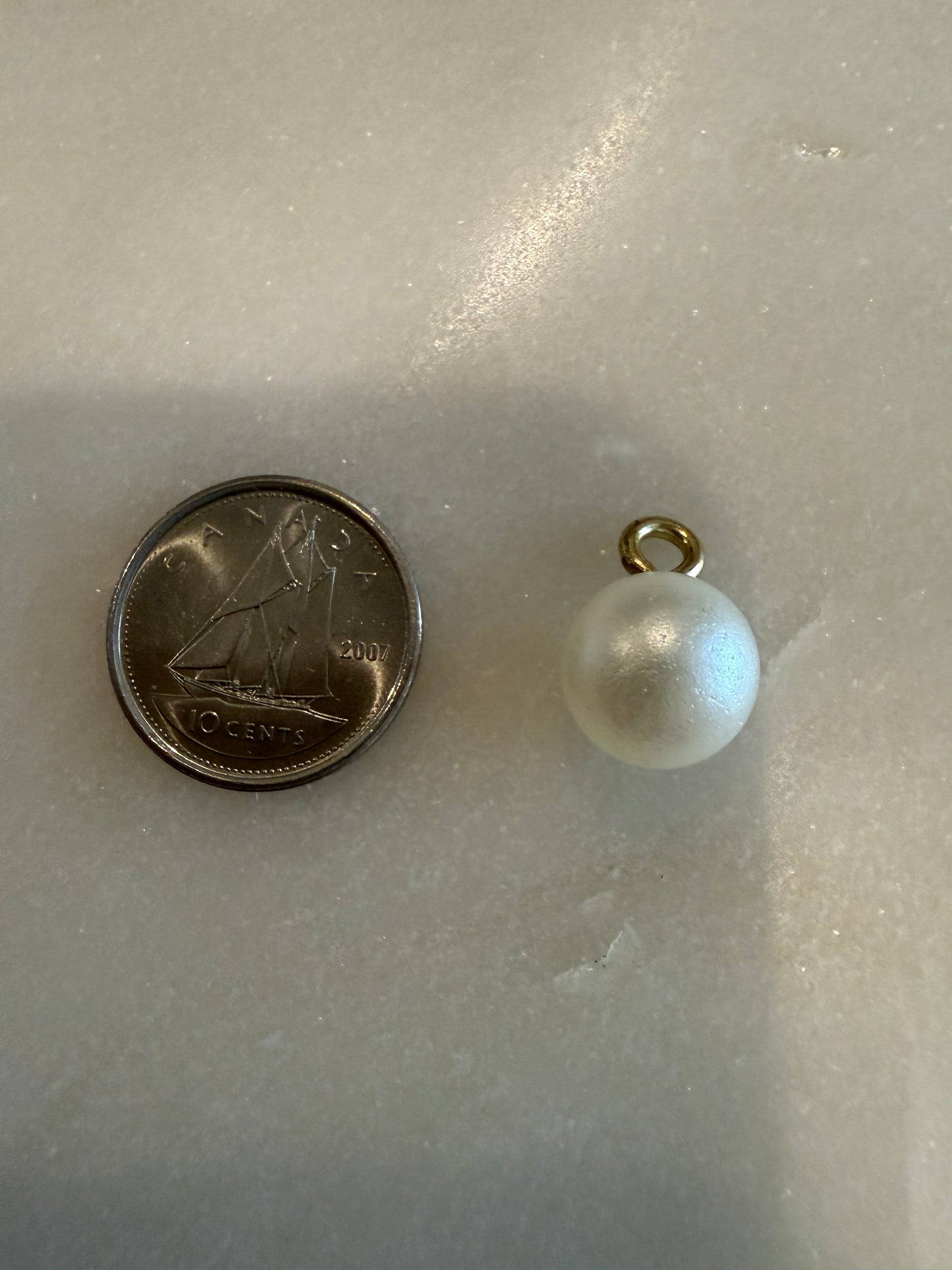 pearl charm (big)