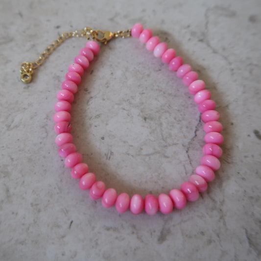 poolside beaded bracelet (watermelon splash)