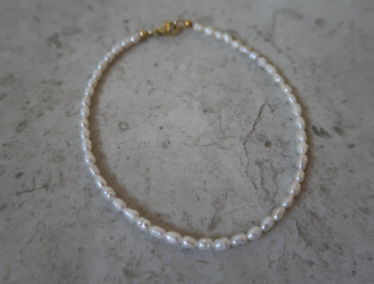 pearl beaded necklace