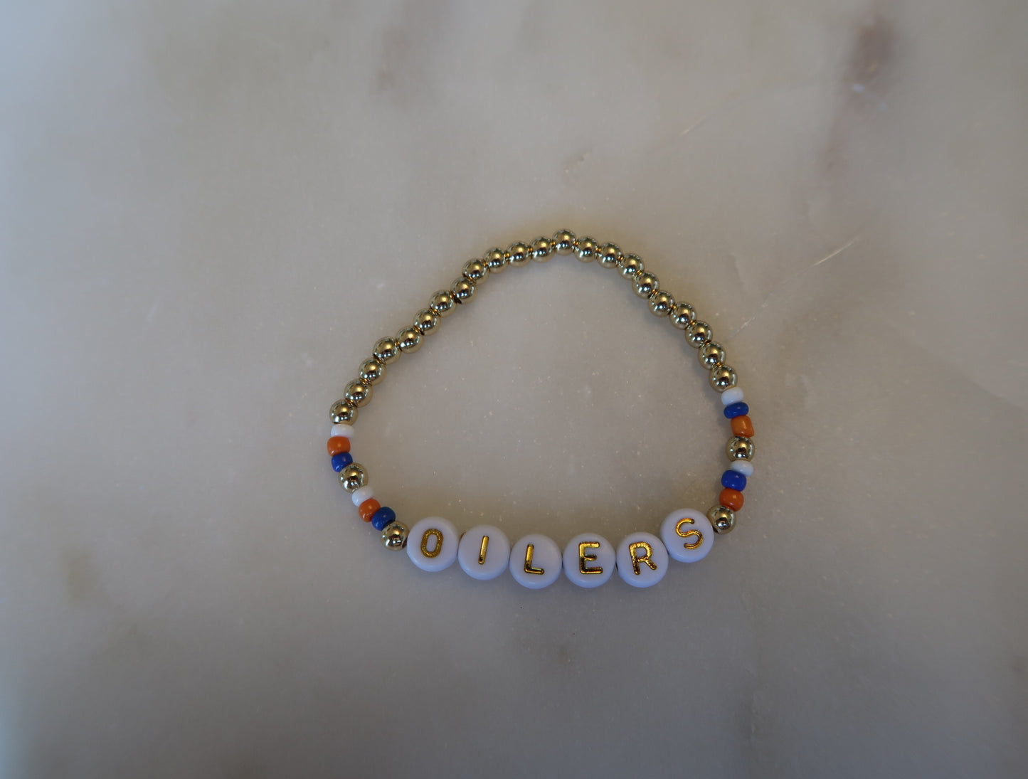 the dainty NHL friendship bracelet (gold)