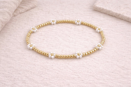 the mini golden daisy bracelet