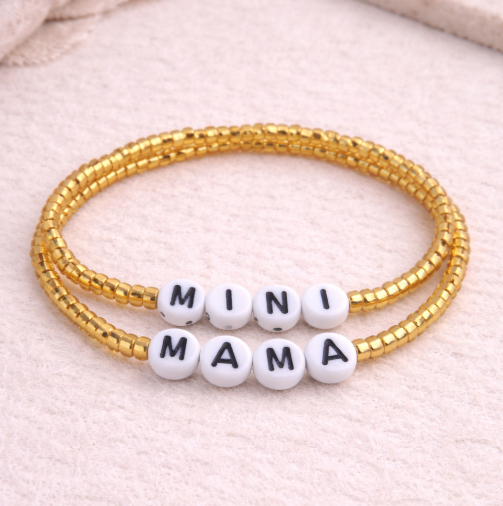 The mama and me bracelet set in gold